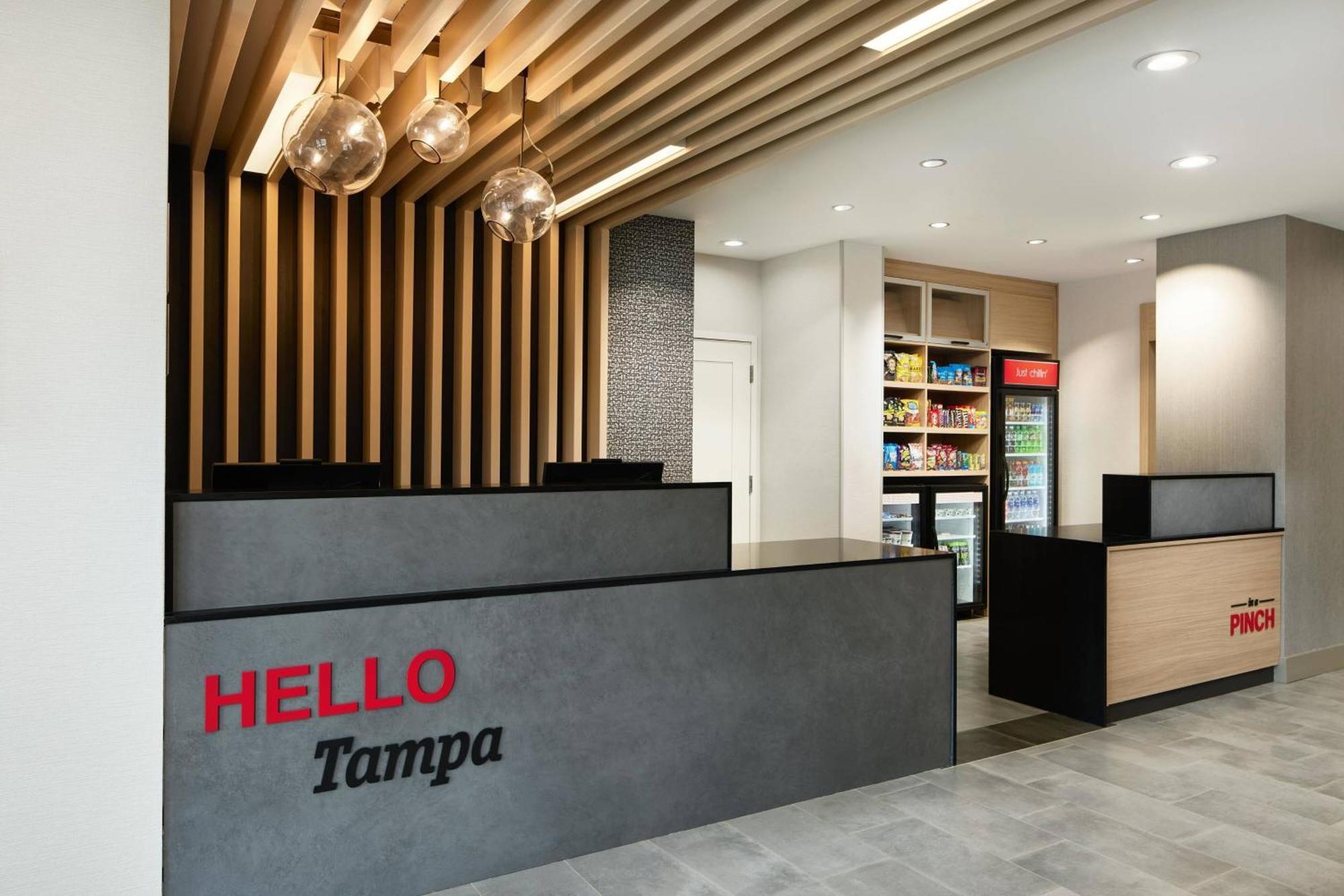 Towneplace Suites By Marriott Tampa Casino Area Orient Park Dış mekan fotoğraf